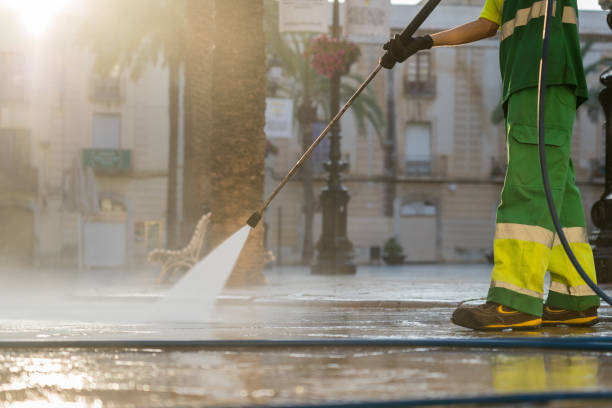Garage Pressure Washing in Oak Hills, CA